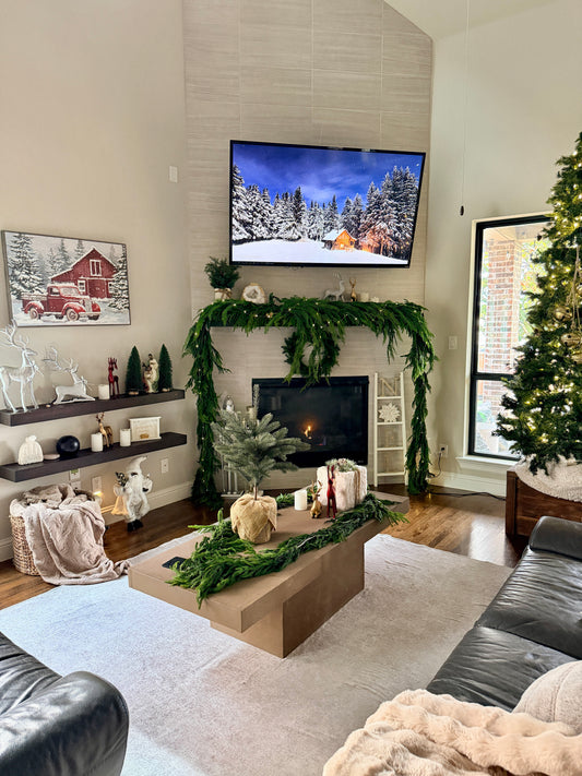 Holiday Home Styling — Cozy, Modern Seasonal Decorating (Labor Only)